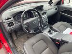 Volvo V70 2013 Punainen