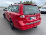 Volvo V70 2013 Punainen