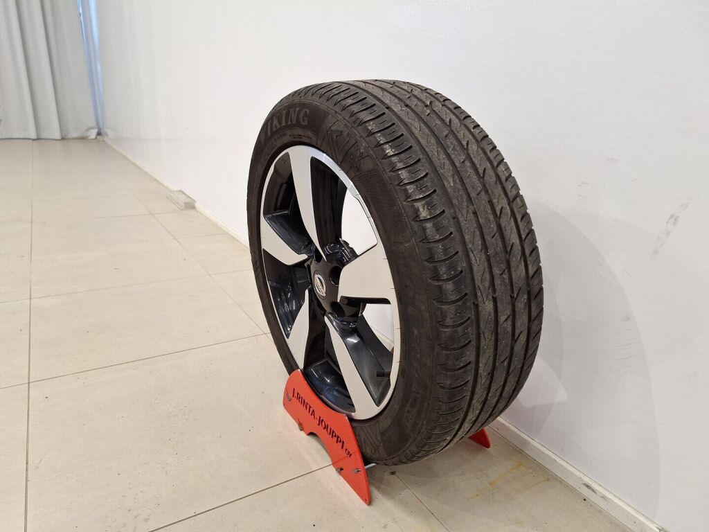 Nissan Qashqai 2017 Harmaa