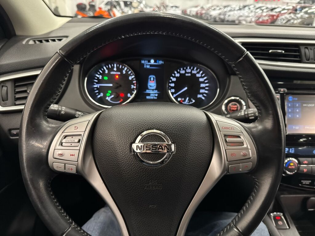 Nissan Qashqai 2017 Harmaa