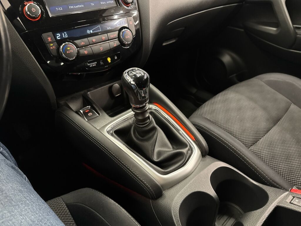 Nissan Qashqai 2017 Harmaa