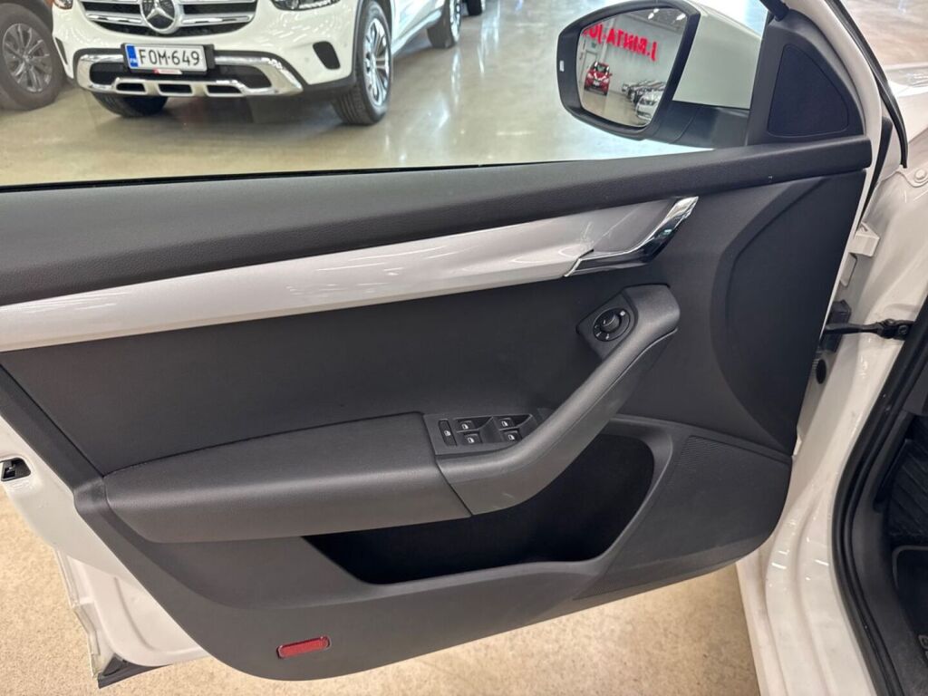 Skoda Octavia 2014 Valkoinen