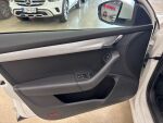 Skoda Octavia 2014 Valkoinen