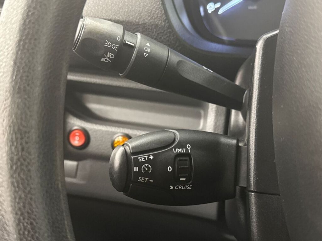 Toyota Proace 2018 Valkoinen