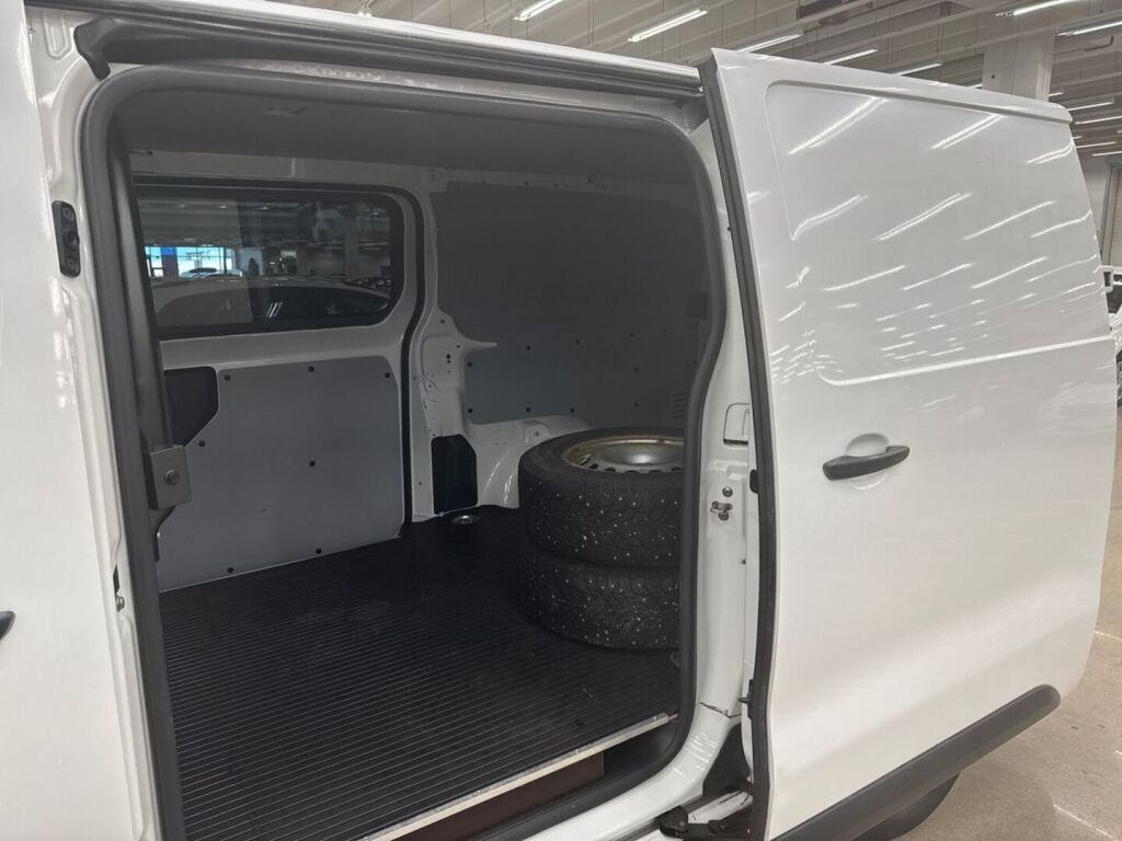 Toyota Proace 2018 Valkoinen