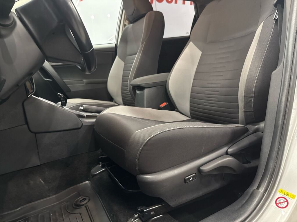 Toyota Auris 2017 Hopea