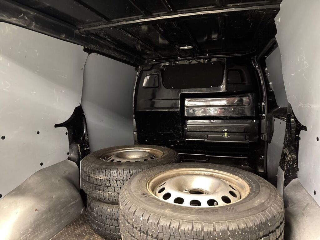 Toyota Proace 2017 Musta