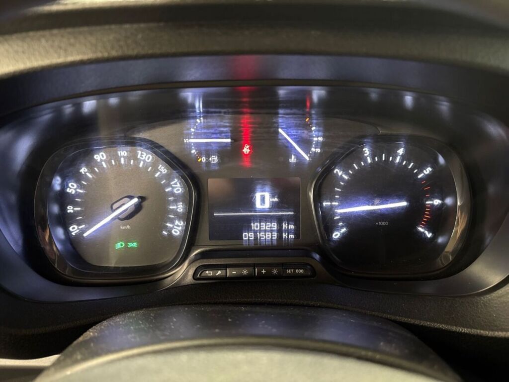 Toyota Proace 2017 Musta