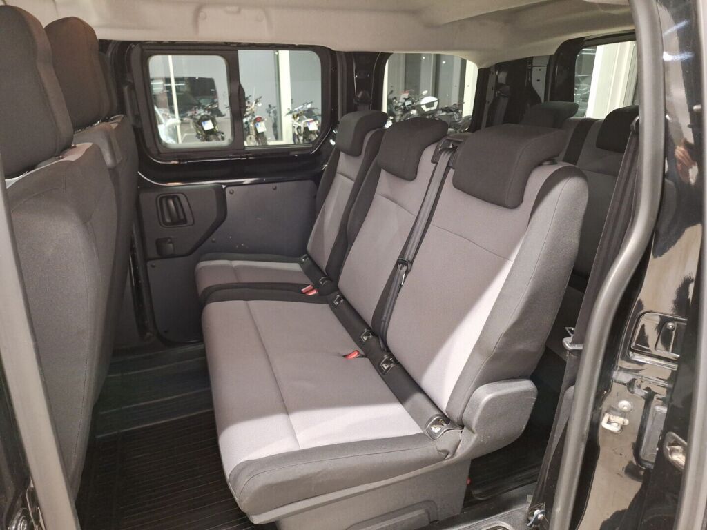 Toyota Proace Verso 2017 Musta