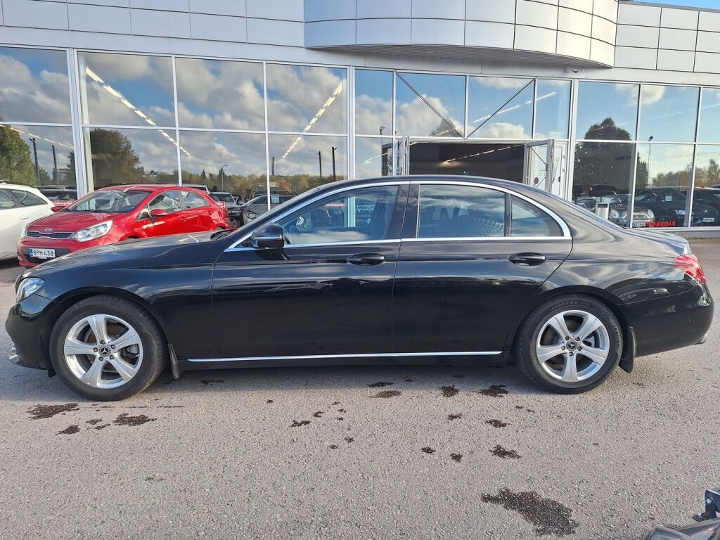 Mercedes-Benz E 2018 Musta