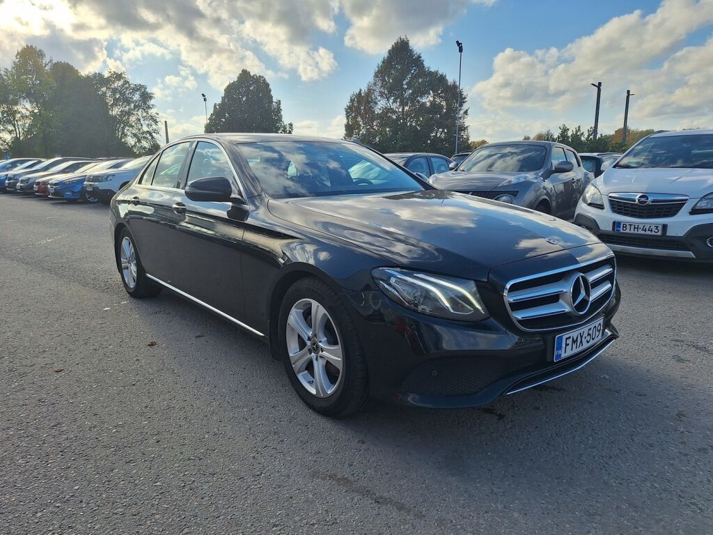 Mercedes-Benz E 2018 Musta