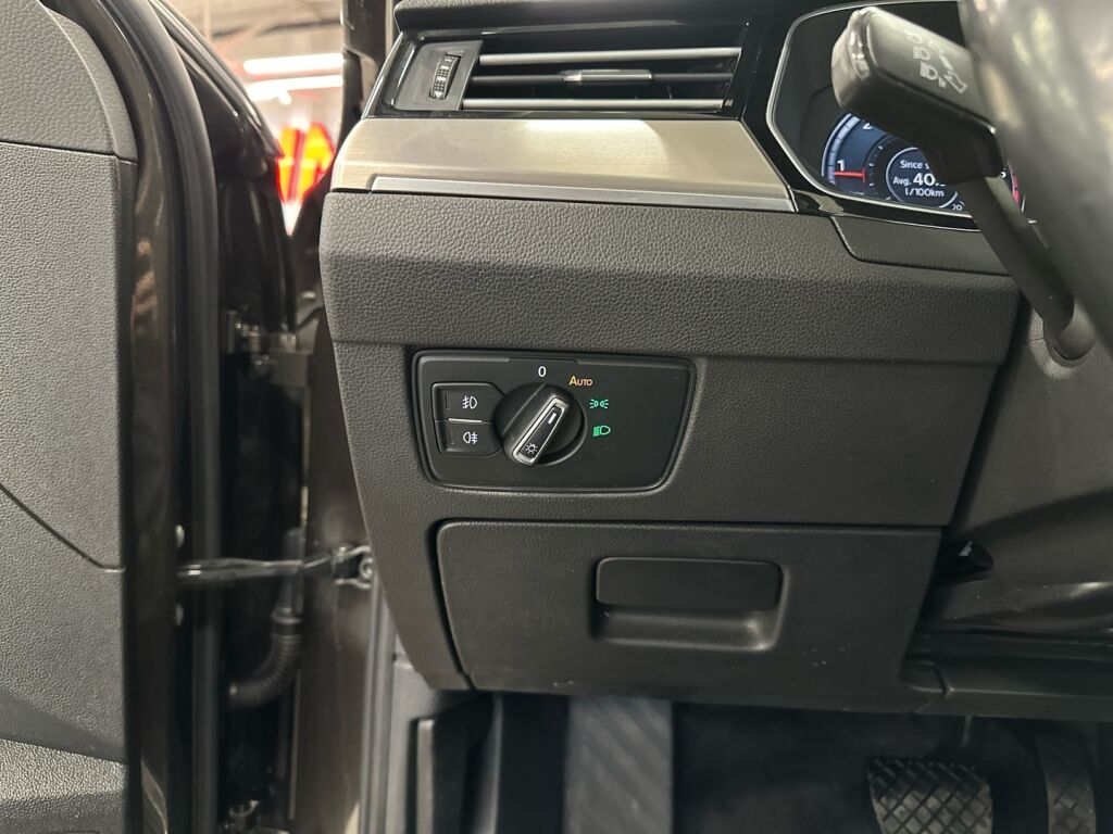 Volkswagen Passat 2015 Ruskea (beige)