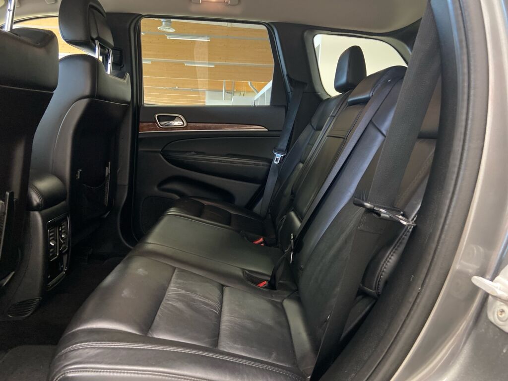 Jeep Grand Cherokee 2012 Harmaa