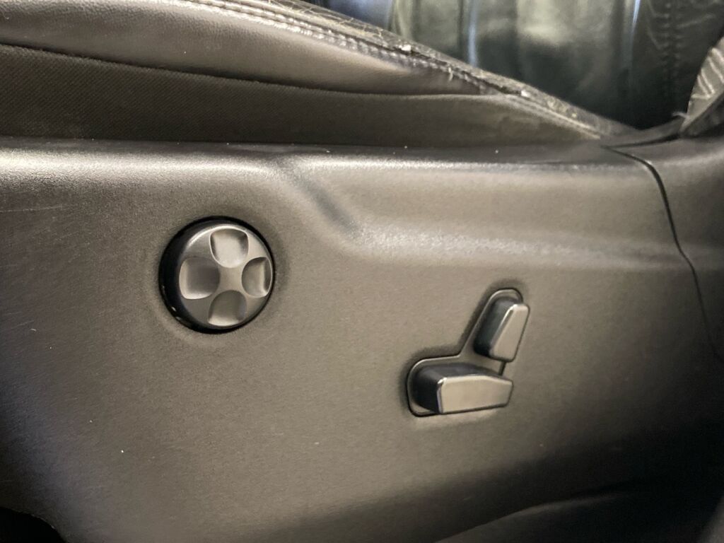 Jeep Grand Cherokee 2012 Harmaa