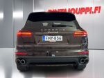 Porsche Cayenne 2015 Ruskea (beige)
