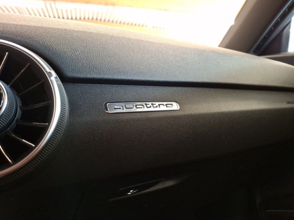 Audi TT 2016 Punainen