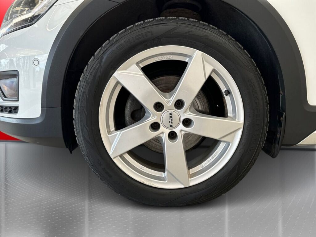 Volkswagen Golf 2018 Valkoinen