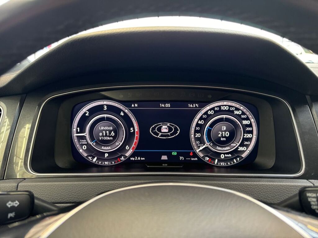 Volkswagen Golf 2018 Valkoinen