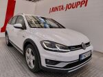 Volkswagen Golf 2018 Valkoinen