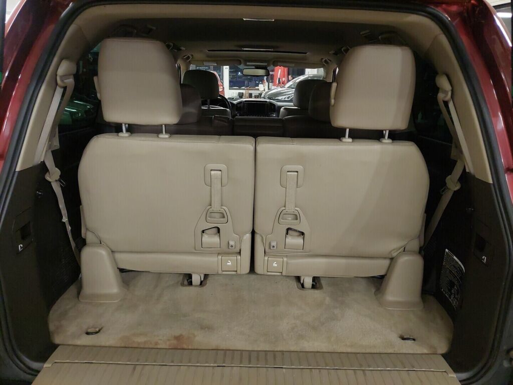 Toyota Land Cruiser 2008 Punainen