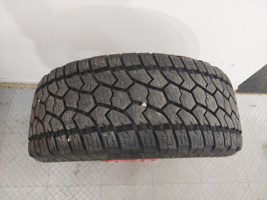 Toyota Land Cruiser 2008 Punainen