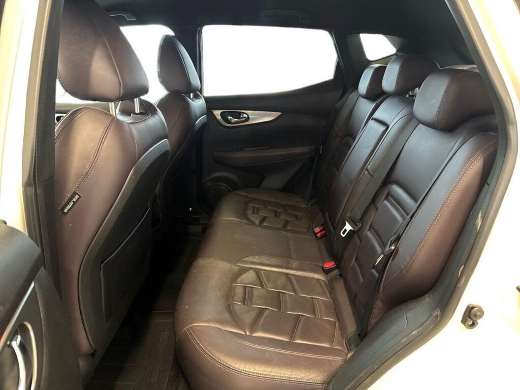 Nissan Qashqai 2018 Valkoinen