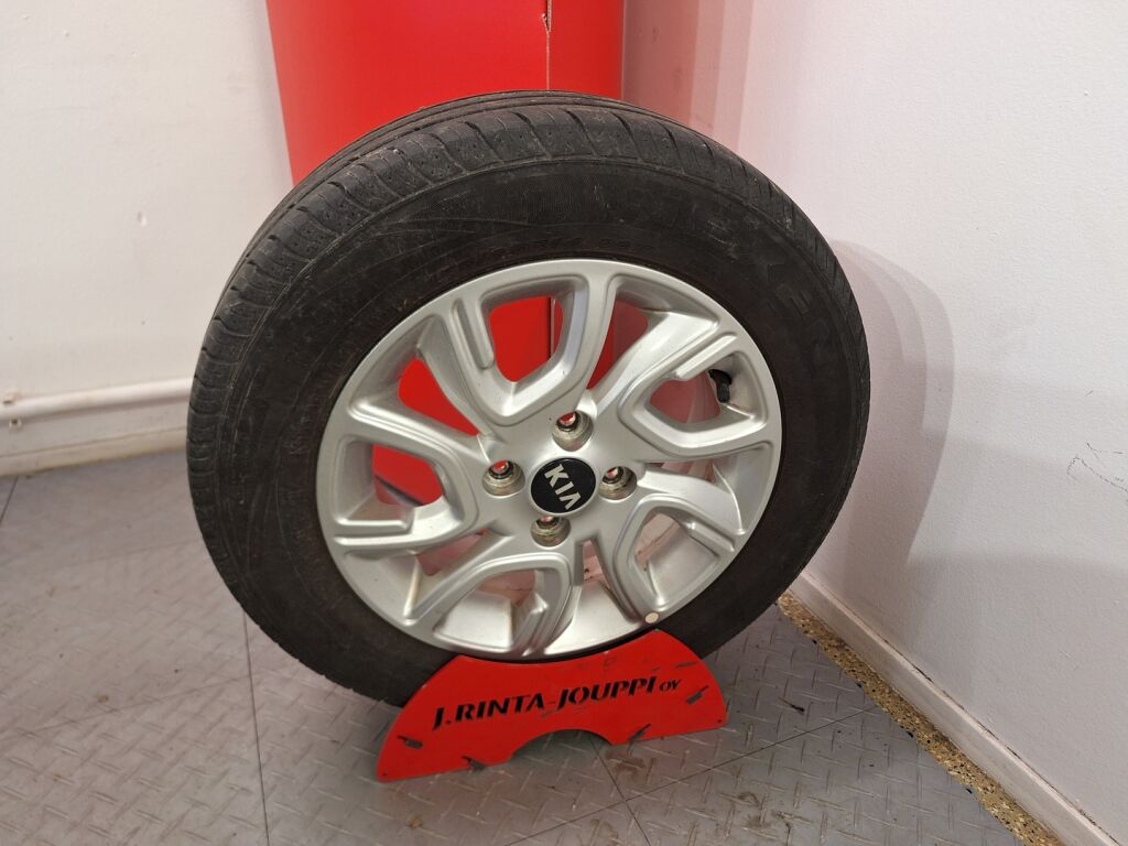 Kia Picanto 2017 Musta