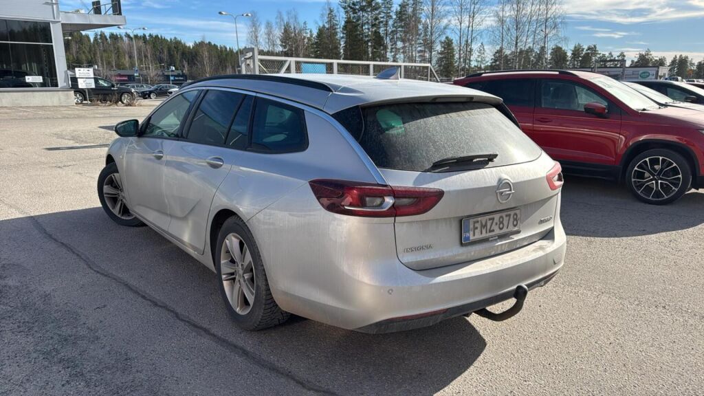 Opel Insignia 2018 Hopea