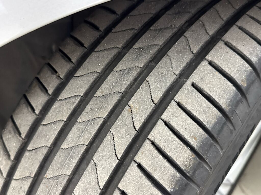 Opel Insignia 2018 Hopea