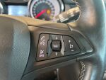 Opel Astra 2018 Punainen