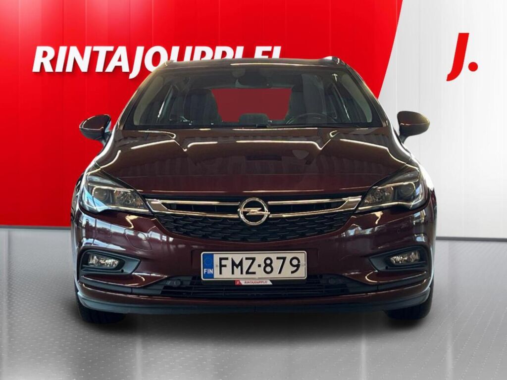 Opel Astra 2018 Punainen