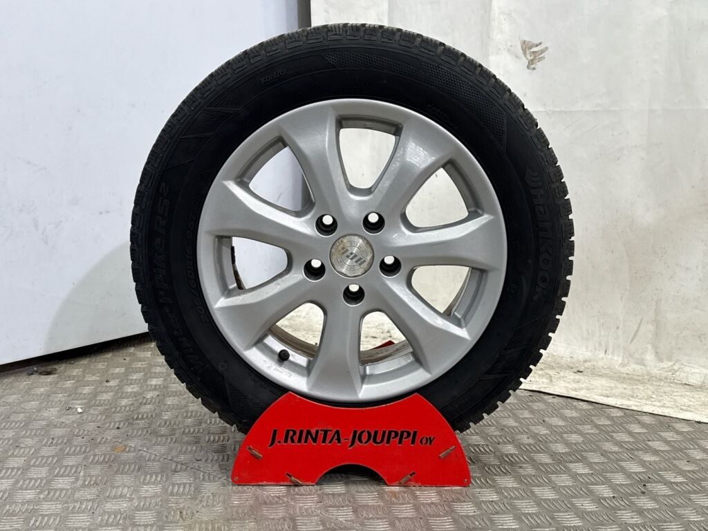 Toyota Avensis 2018 Harmaa