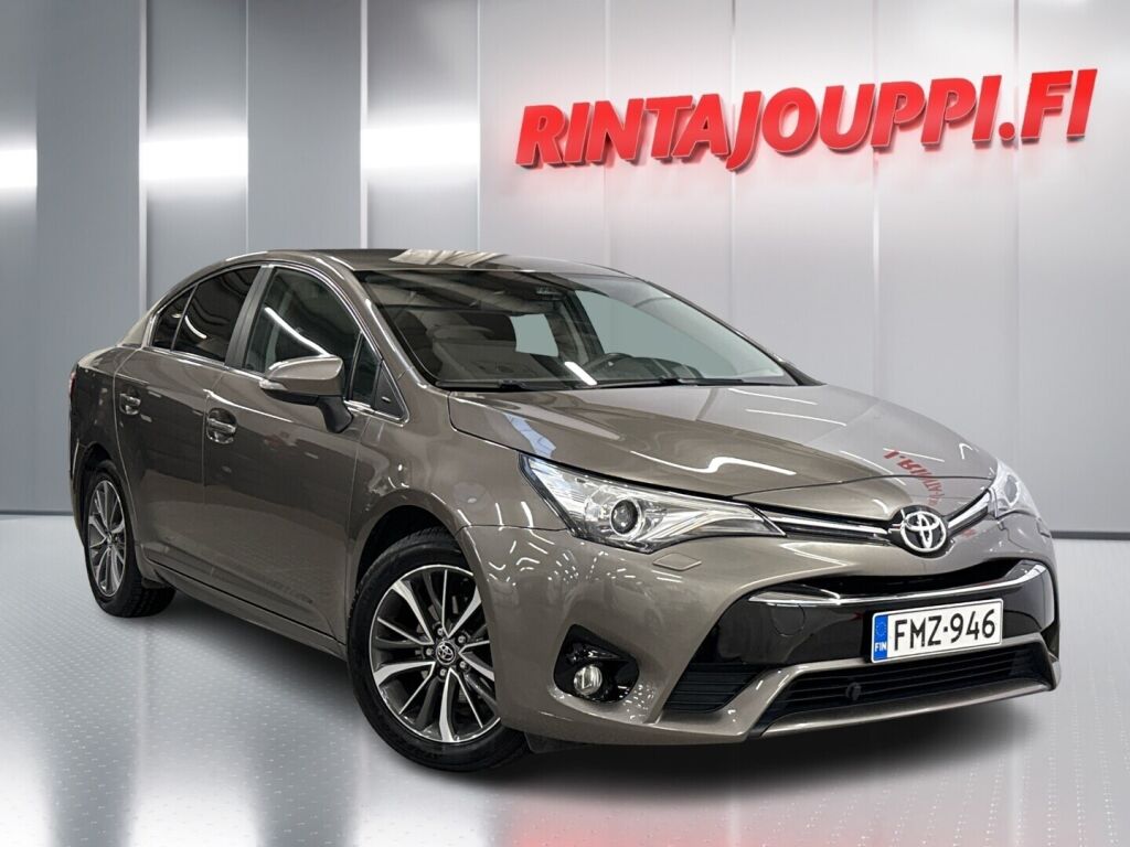 Toyota Avensis 2018 Harmaa
