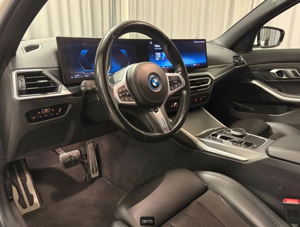 BMW 330 2023 Valkoinen