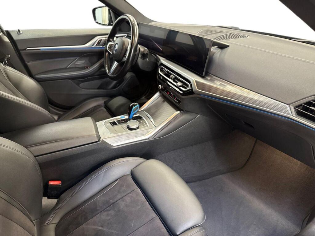 BMW i4 2023 
