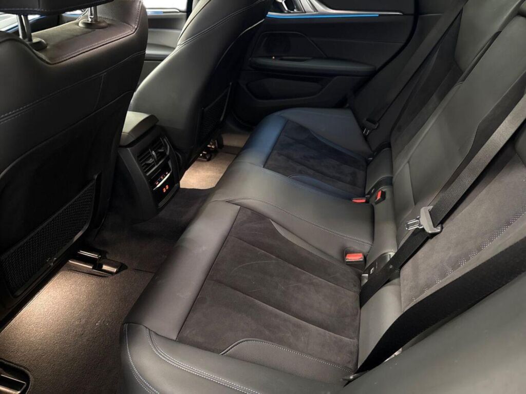 BMW i4 2023 