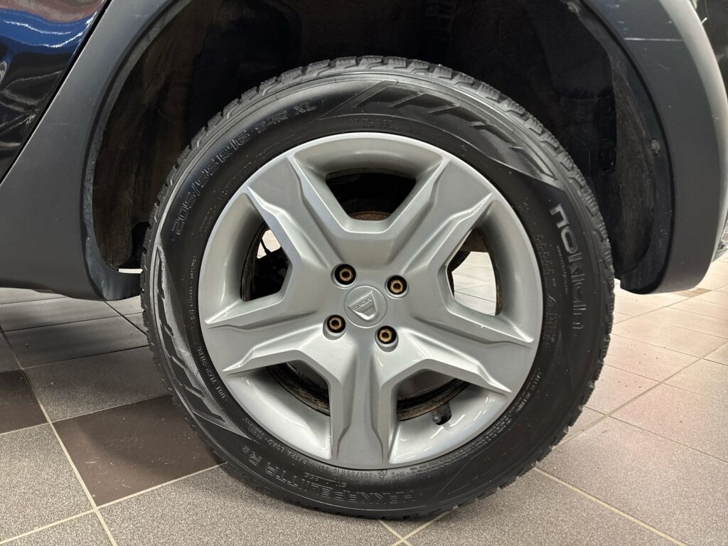 Dacia Sandero 2018 Musta