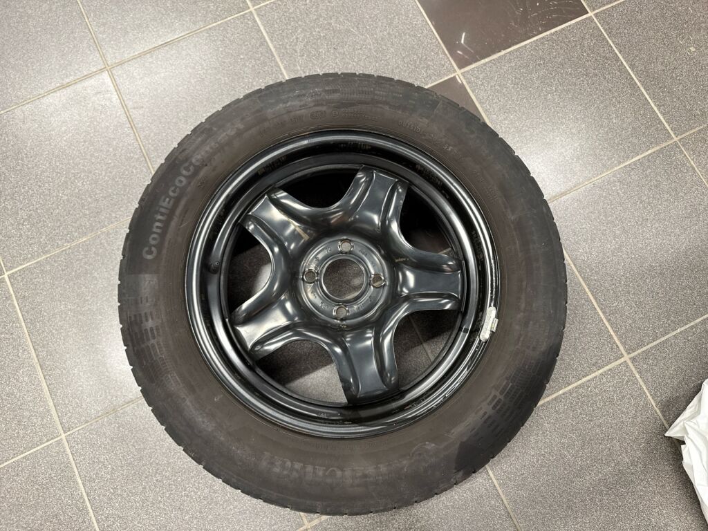 Dacia Sandero 2018 Musta