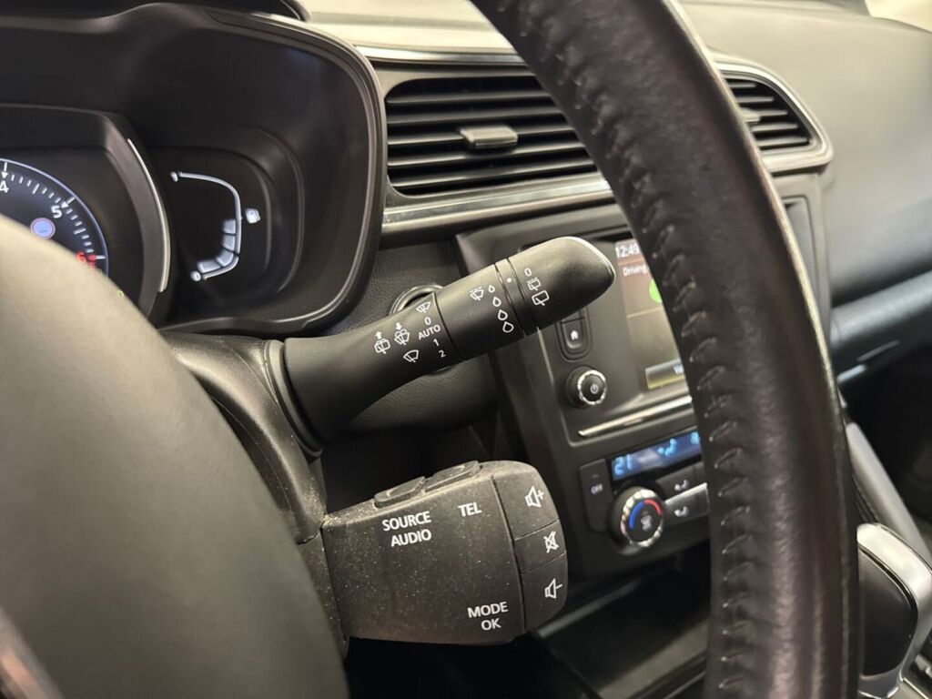 Renault Kadjar 2017 Punainen