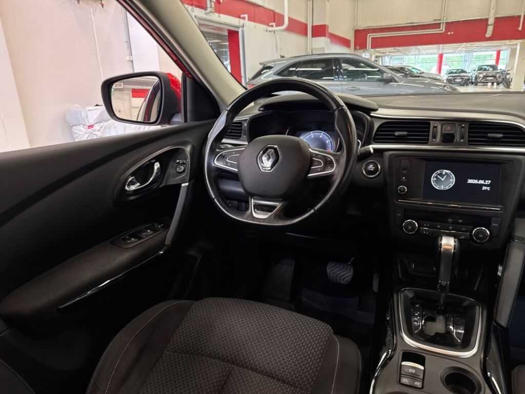 Renault Kadjar 2017 Punainen