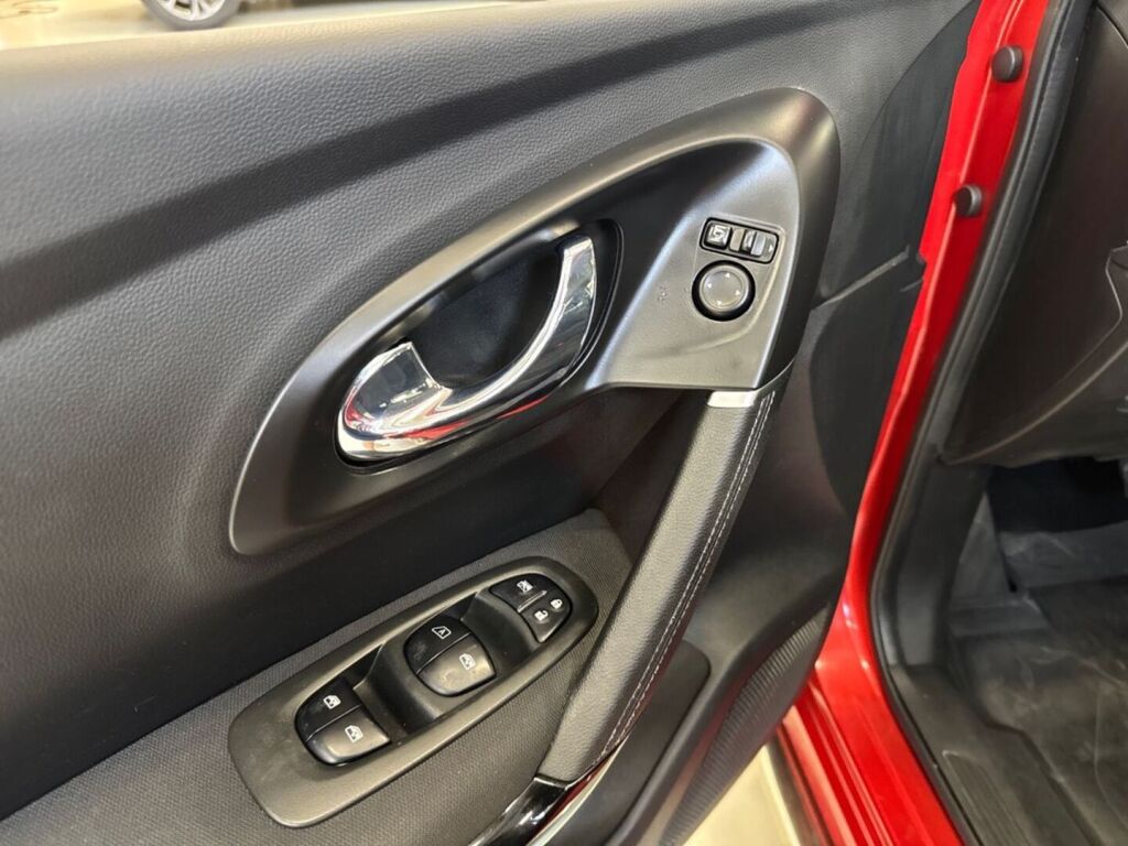 Renault Kadjar 2017 Punainen