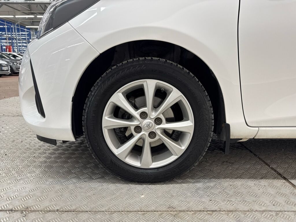 Toyota Yaris 2018 Valkoinen