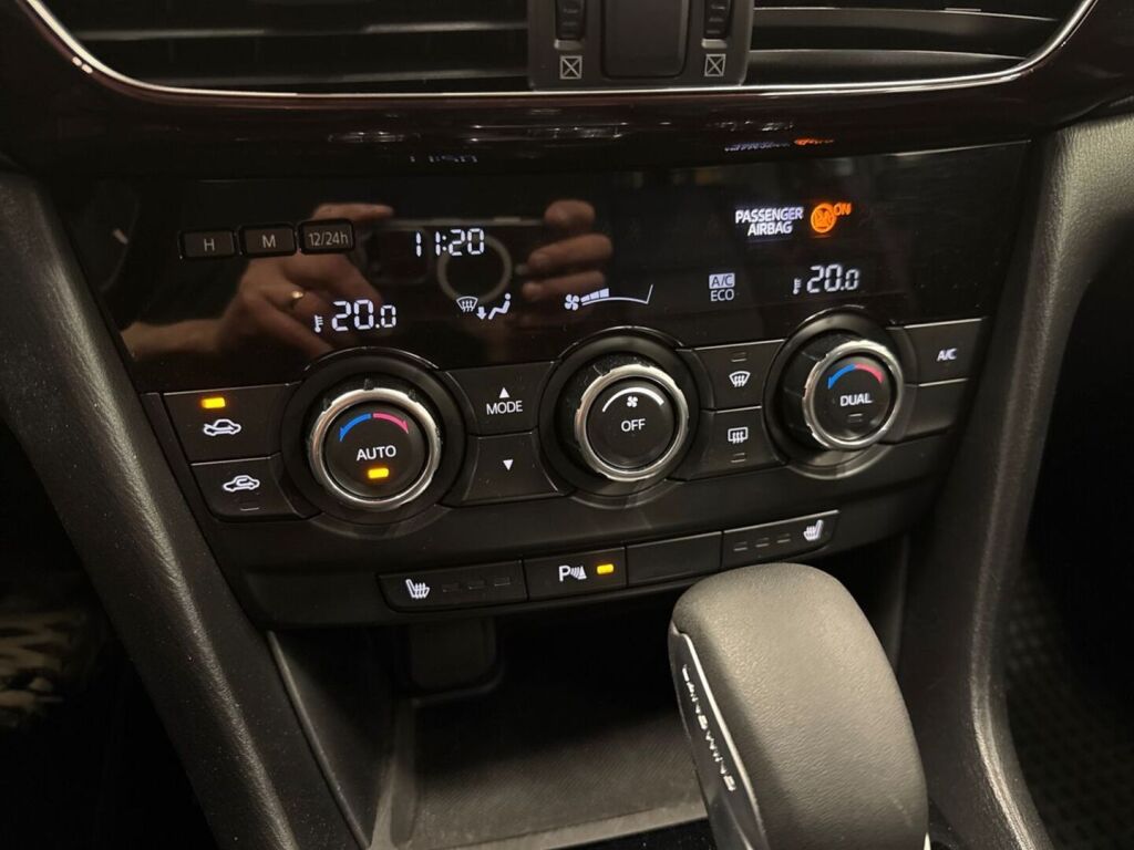 Mazda Mazda6 2014 Valkoinen