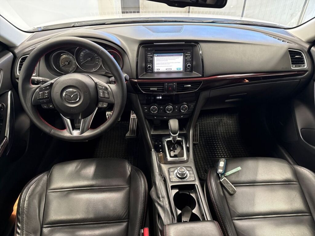 Mazda Mazda6 2014 Valkoinen