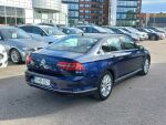 Volkswagen Passat 2018 Sininen