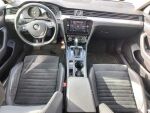 Volkswagen Passat 2018 Sininen