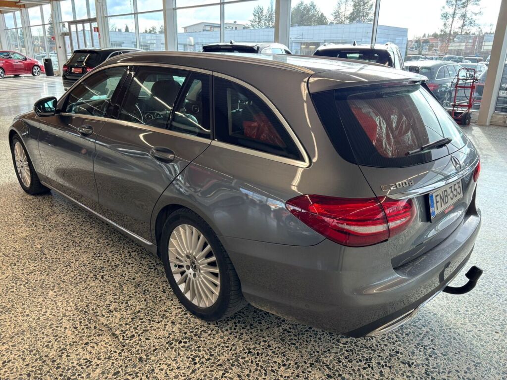 Mercedes-Benz C 2018 Harmaa