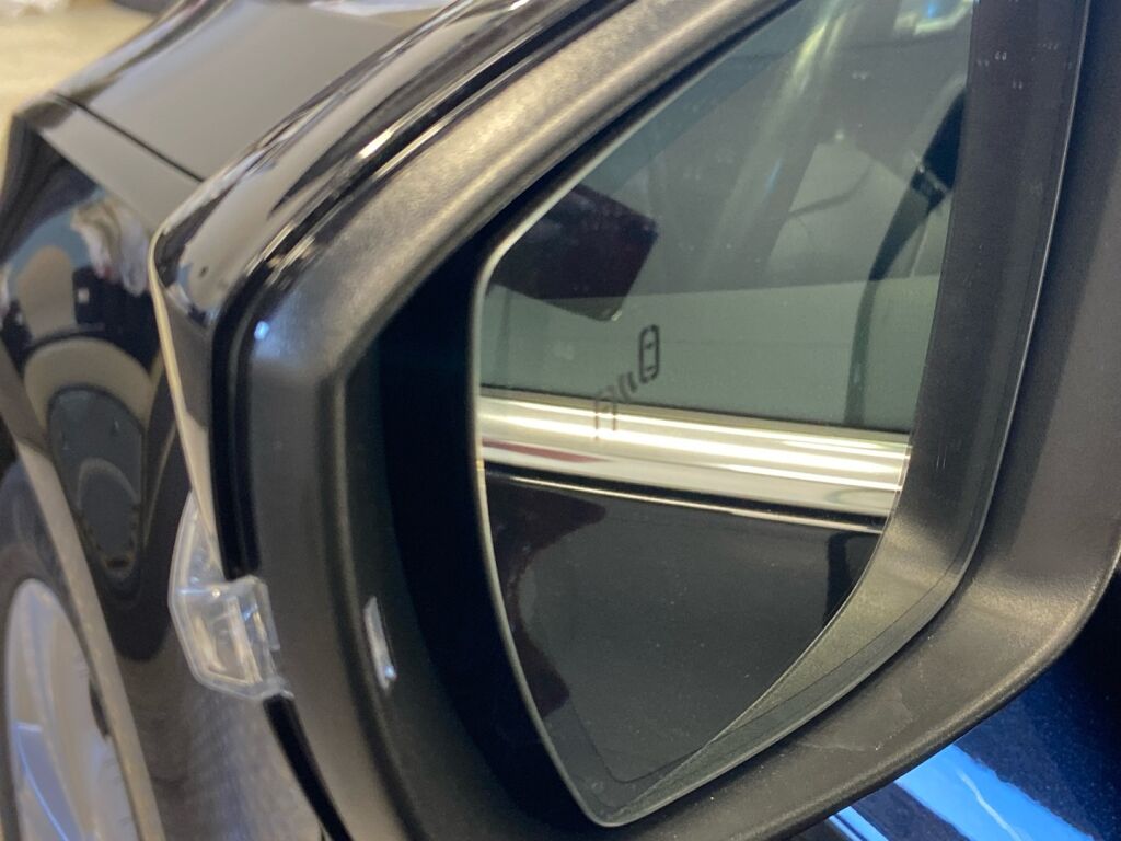 Skoda Octavia 2018 Musta