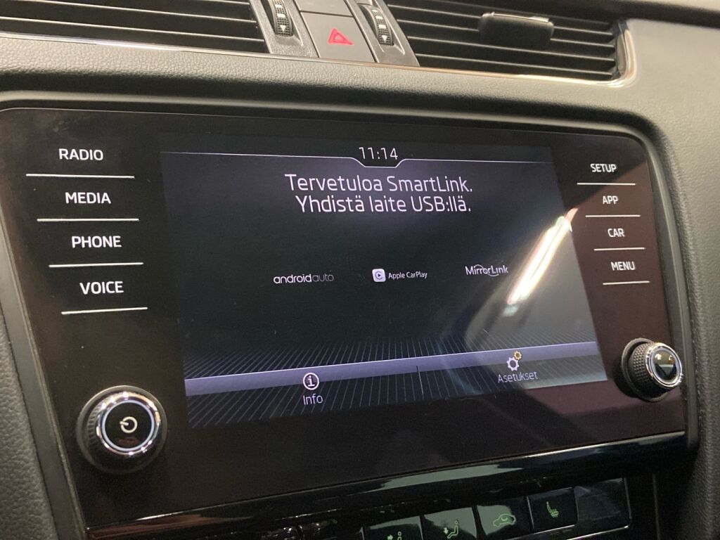 Skoda Octavia 2018 Musta