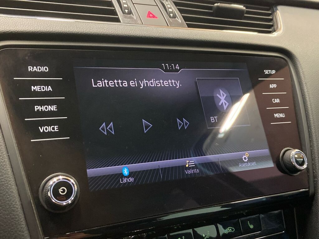 Skoda Octavia 2018 Musta